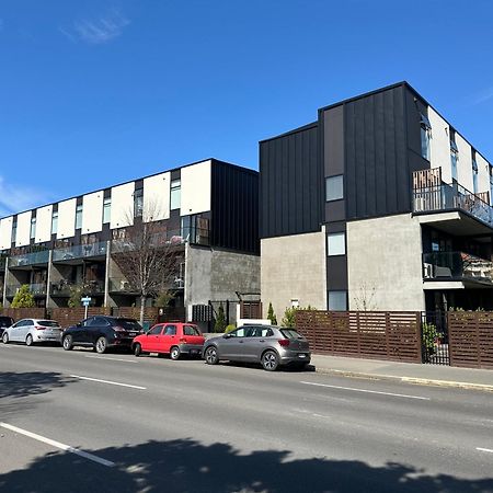 1 Bedroom City Base With Free Car Park Christchurch Exterior photo